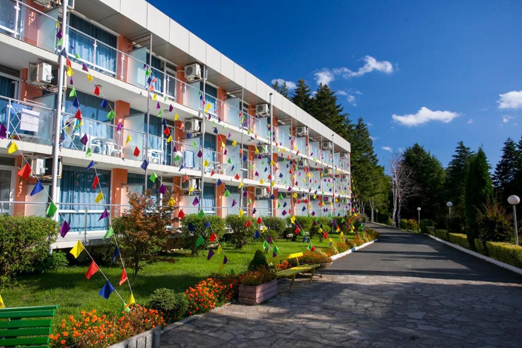 Hotel Coop - Kiten Kiten  Buitenkant foto