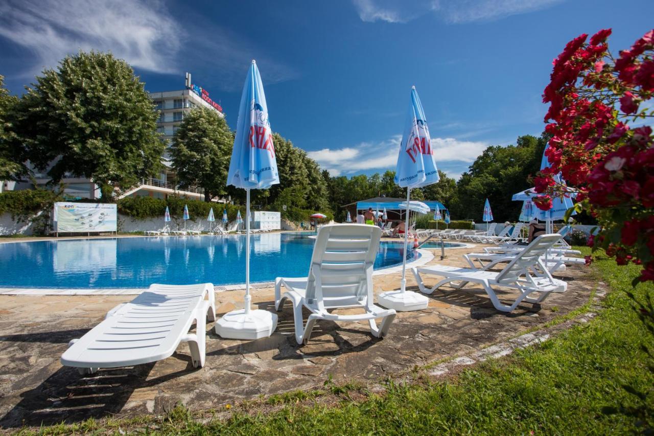 Hotel Coop - Kiten Kiten  Buitenkant foto